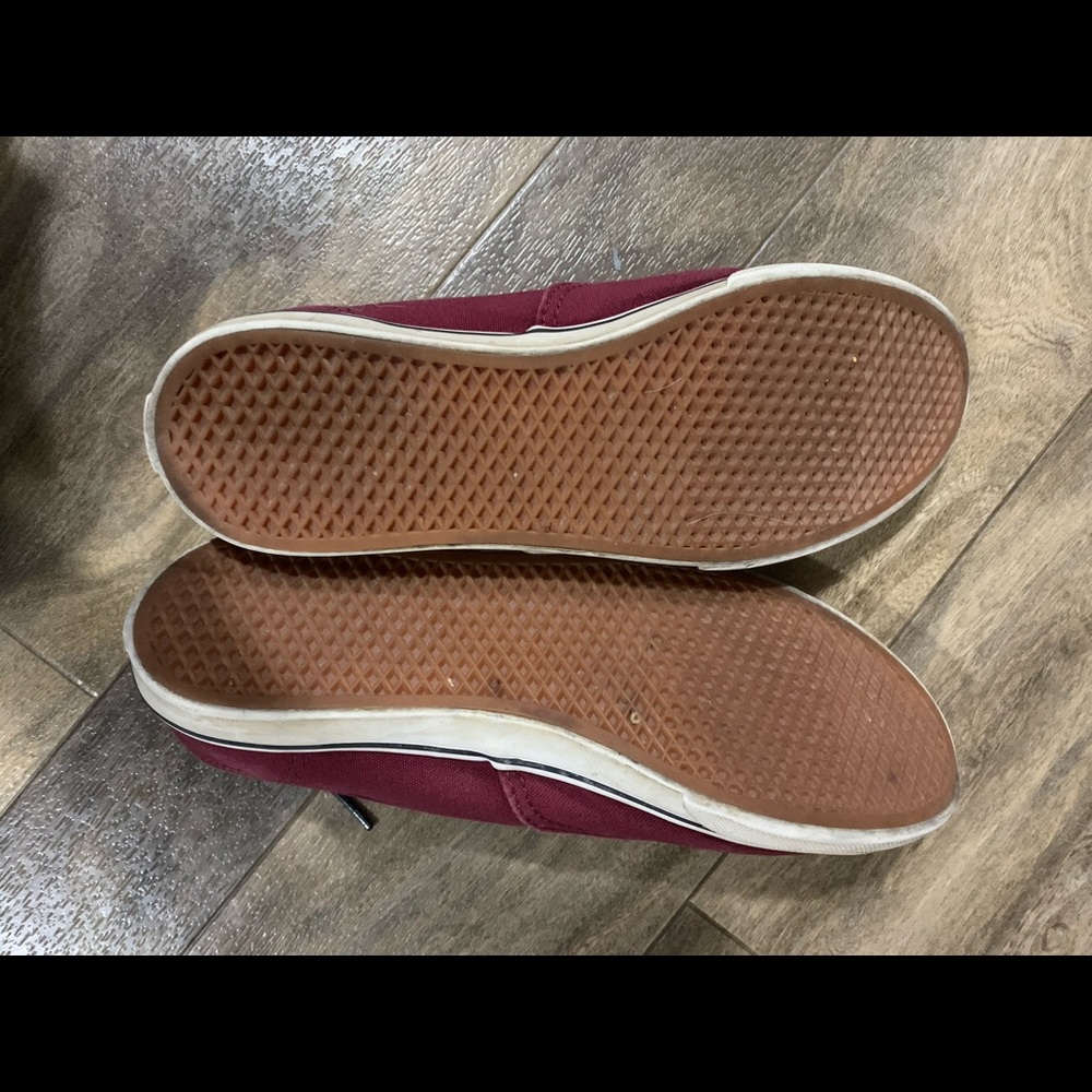 Gently Used Maroon Vans - Picture 4 of 6